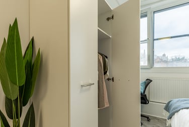 Bronze En Suite at MyPad Paisley, 26 Gilmour Street, City Centre, Paisley, PA11EQ - Image 3